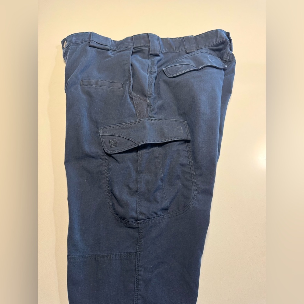 5.11 Tactical Men’s Pants Large 34/36 Blue Cargo Ripstop Reinforced Knee Butt - Picture 3 of 10